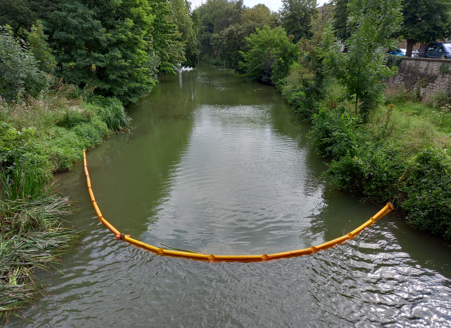 Barrage à Ofnis